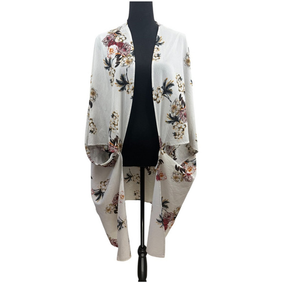 Amaryllis White Floral Short Wide Sleeve Kimono Sz 2X Boho Beachy‎ Flowy Summer - Picture 1 of 8